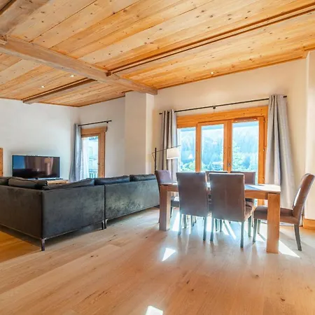 Le Savoy Luxury Private Apartment *